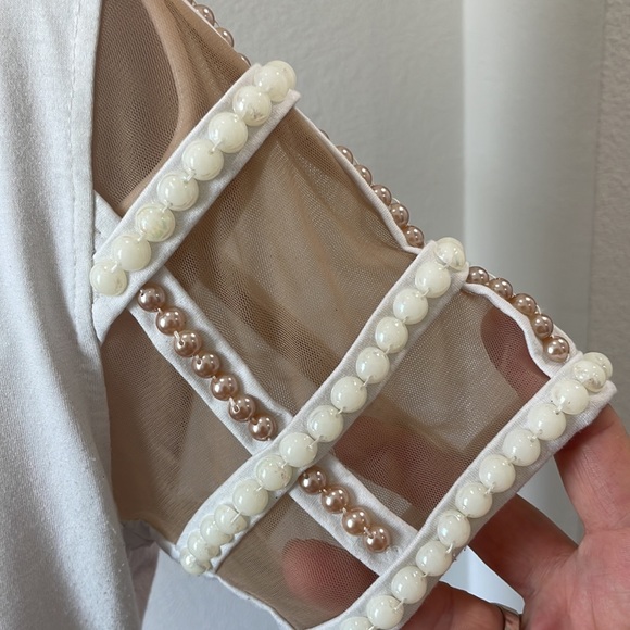 INCREDIBLE T-SHIRT BY VANESSA LIMA.. EIFFEL TOWER AMID MUTED PINK AND BEIGE - Picture 6 of 13